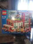Quartel dos Bombeiros (LEGO City Bombeiros 60004)
