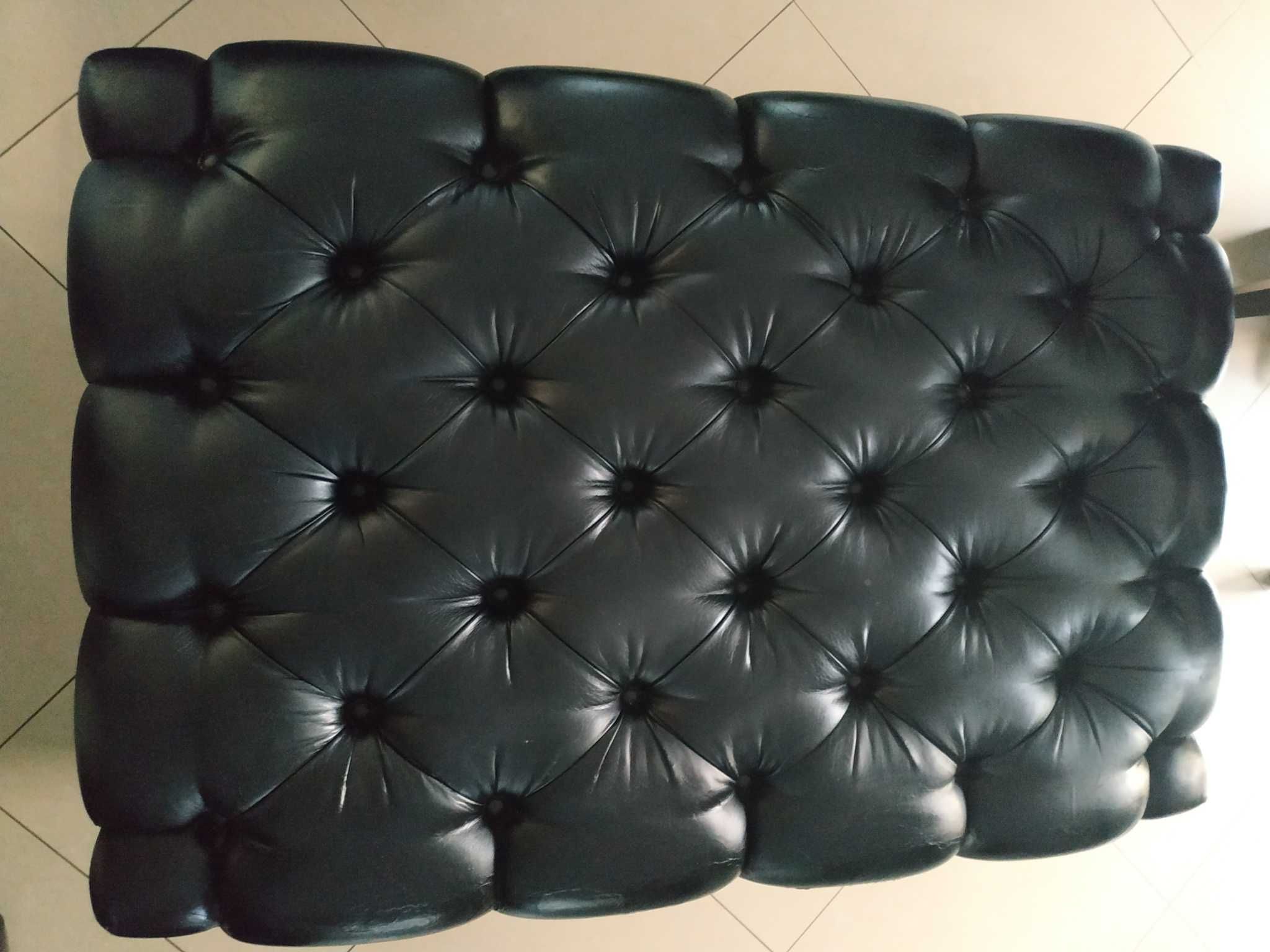 Chesterfield glamour duża pufa 119x82x43 puf czarny głębokie pikowania