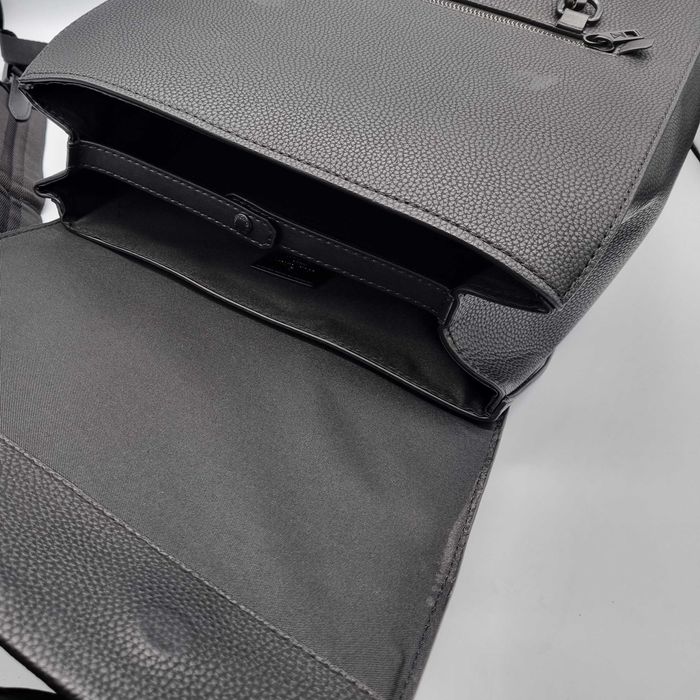 Шкіряний рюкзак Louis Vuitton кожаный портфель Louis Vuitton