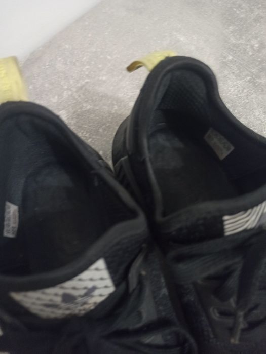кроссовки Adidas NMD R1 Tokyo Dragon.
