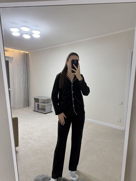 Тепла Жіноча піжама велюва НОВА!