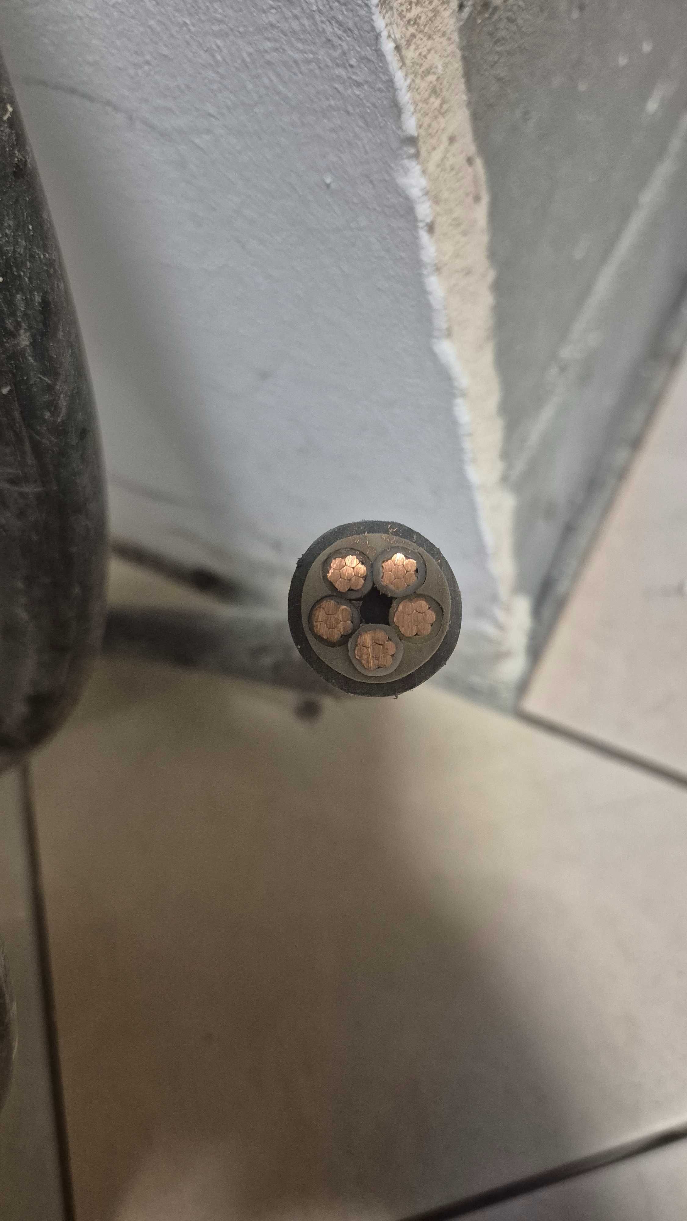Przewód ziemny YKY 5 x 16 mm2