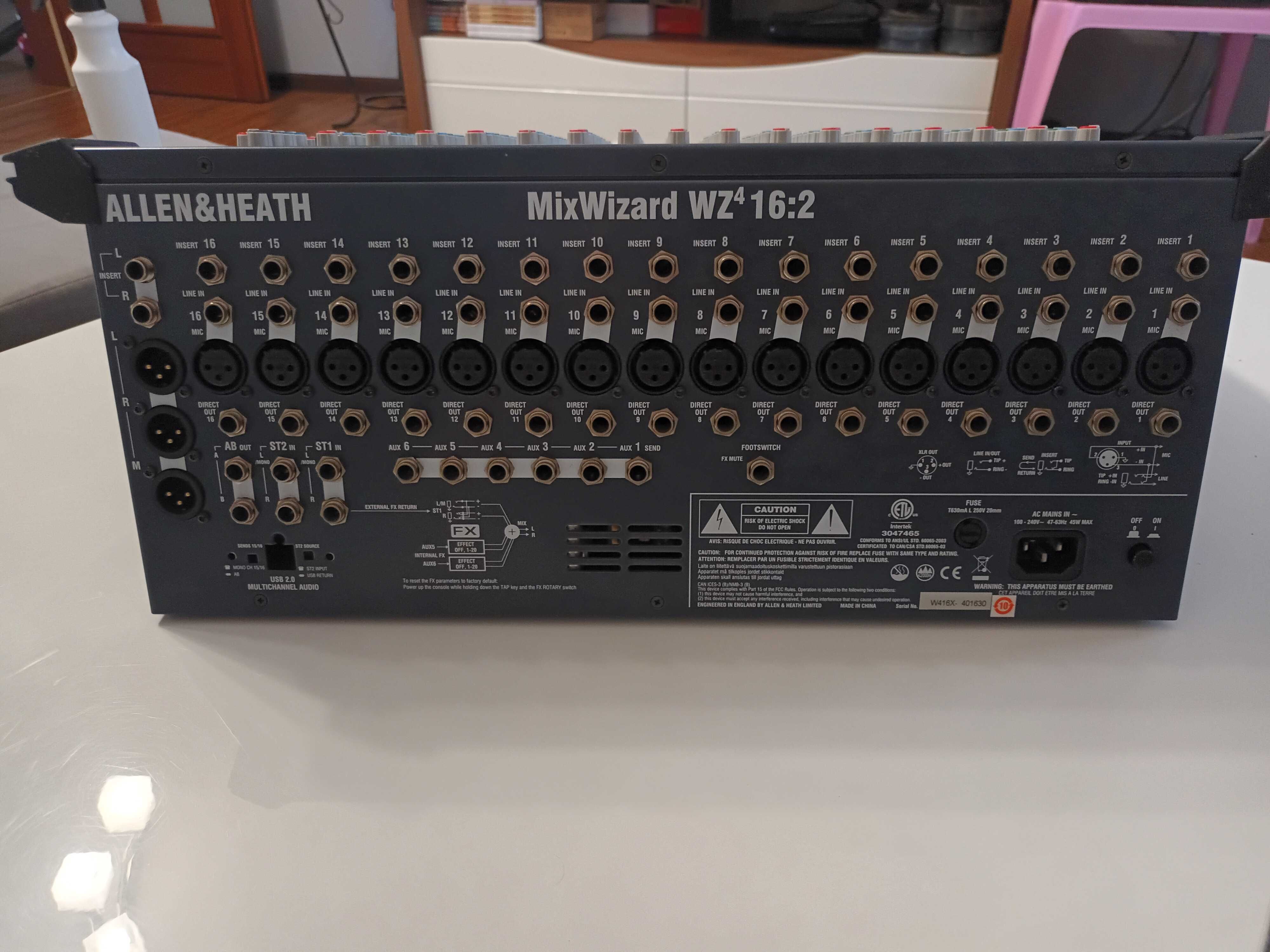 Allen & Heath WZ4 16:2 – Profesjonalny mikser audio