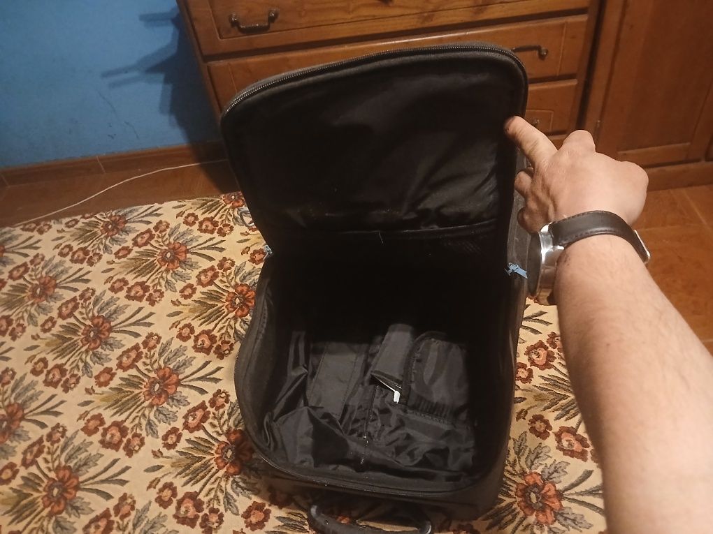 Mala em bom estado
