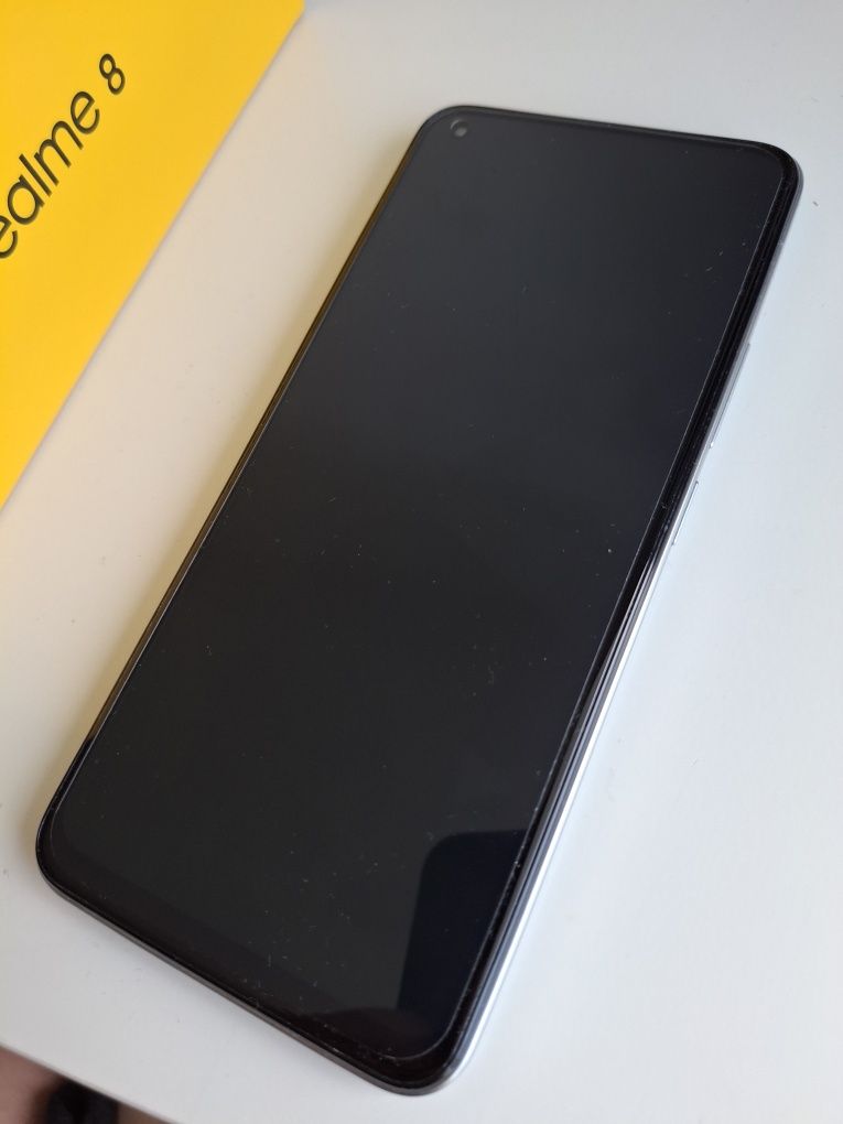 Realme 8 8GB/128GB RMX3085 srebrny