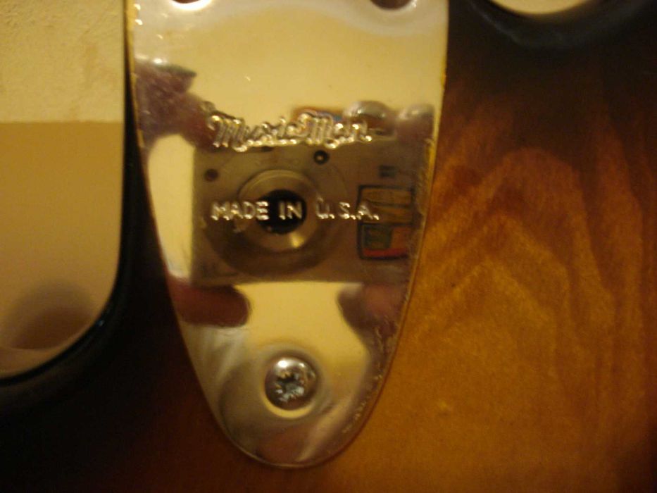 Бас гитара Music Man Sting Rey Bass