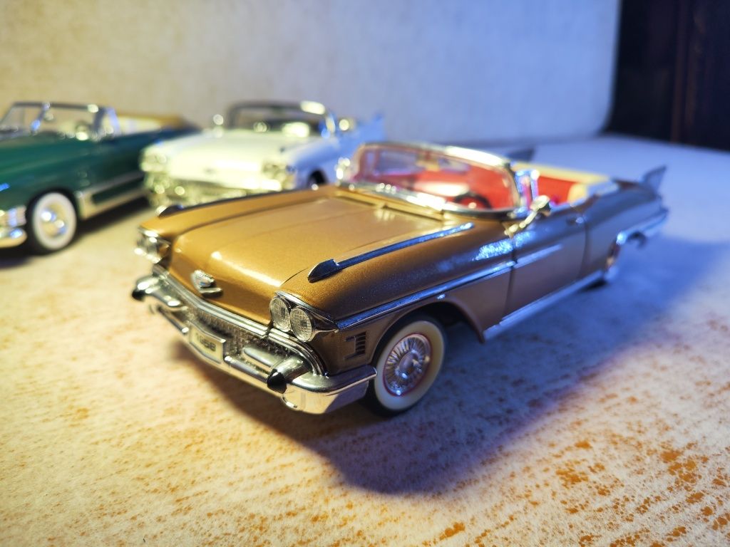 Cadillac Eldorado 1:18 roadsignature