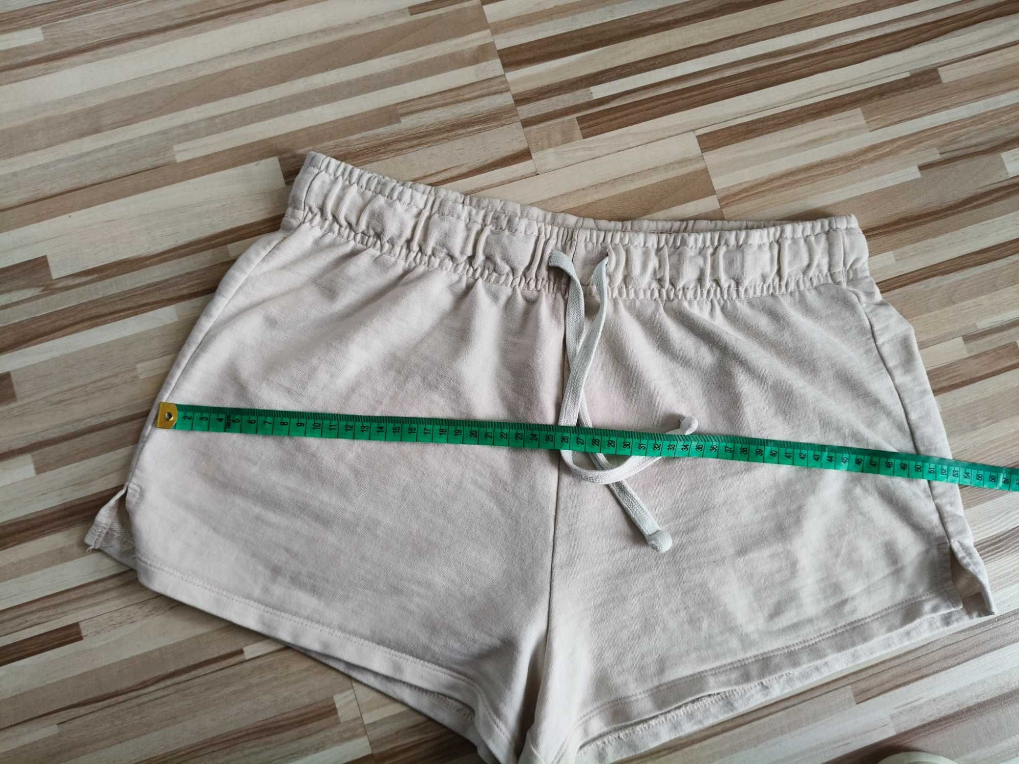 Bawełniane beżowe spodenki damskie, 2-ga para szarych Gratis ! M
