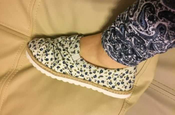 Жіночі білі еспадрильї (туфлі, балетки, лофери)  AVON   розмір 39