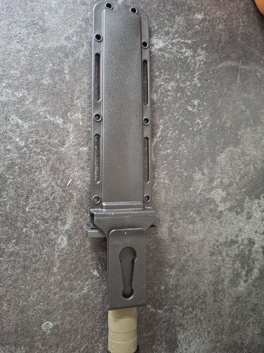Nóż taktyczny,  survivalowy 34,5 cm Nowy