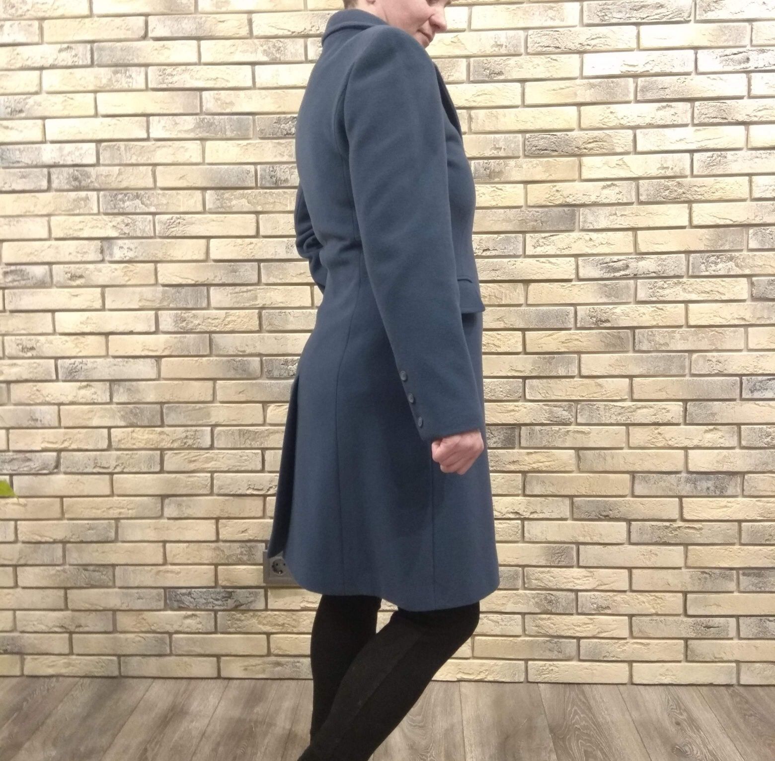 Женское демисезонное пальто шерсть