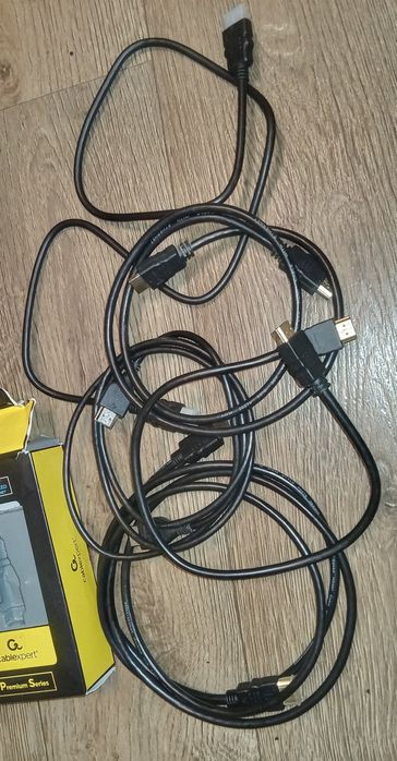 Кабелі комп'ютерні, джойстик