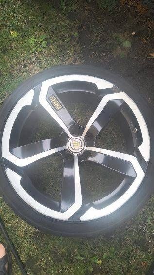 Sprzedam felgi wraz z oponami