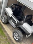Auto na akumulator Mercedes Unimog