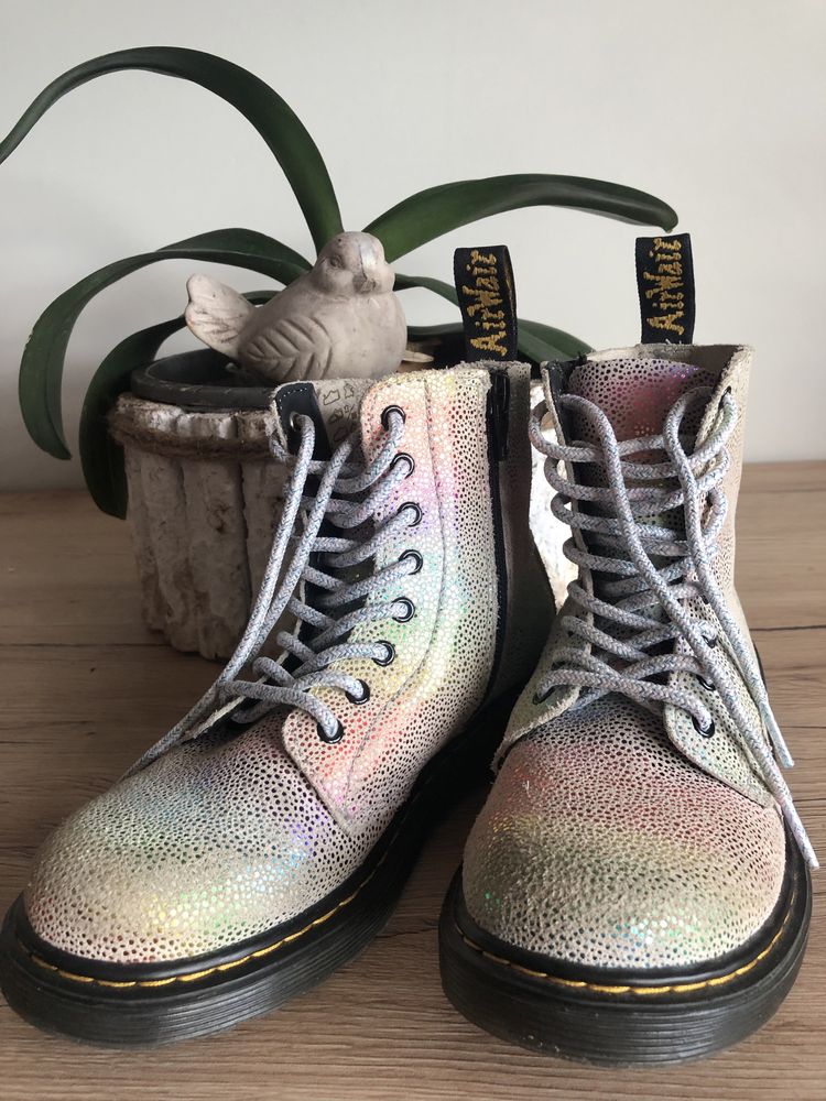 Buty Dr Martens 33 trzewiki