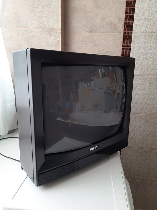 Кінескопний телевізор Rifey