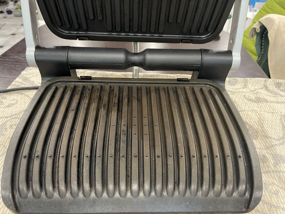 Гриль-барбекю Tefal OptiGrill Initial GC706D34