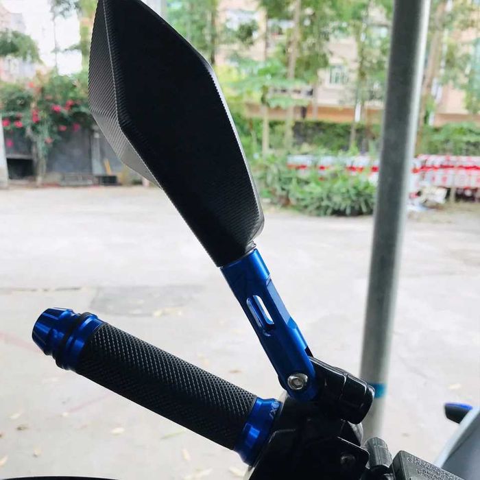 Par espelhos minimalistas haste curta alumínio rosca 8 e 10 mm