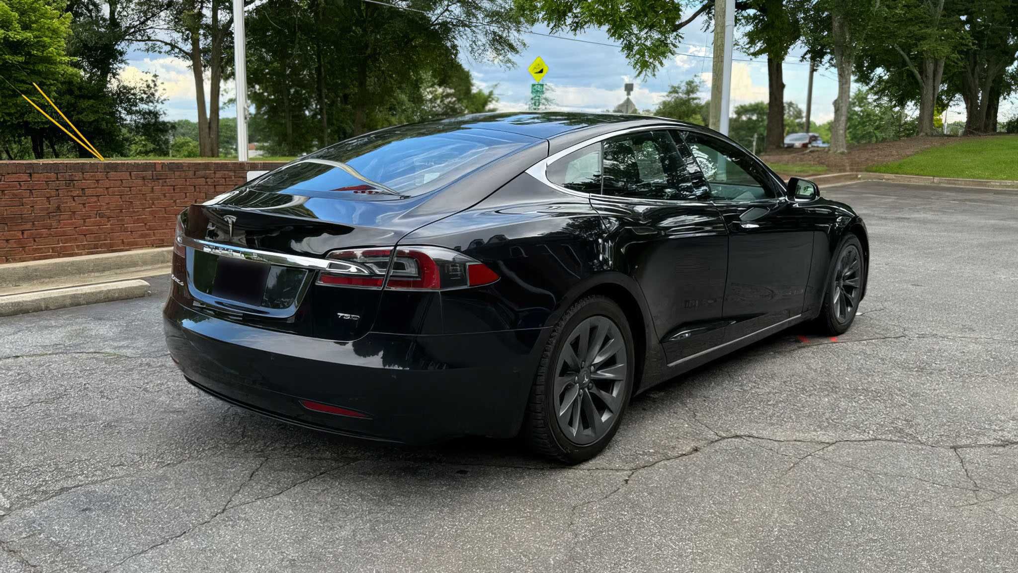 2018 Tesla Model S 75D