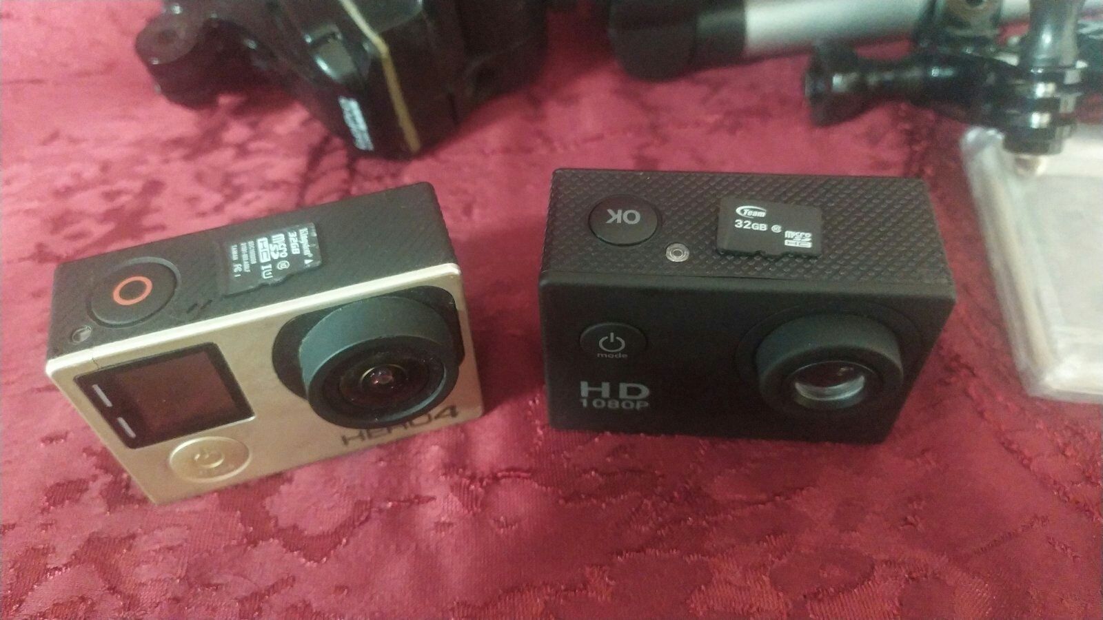 Відеокамери GoPro та HD 1800