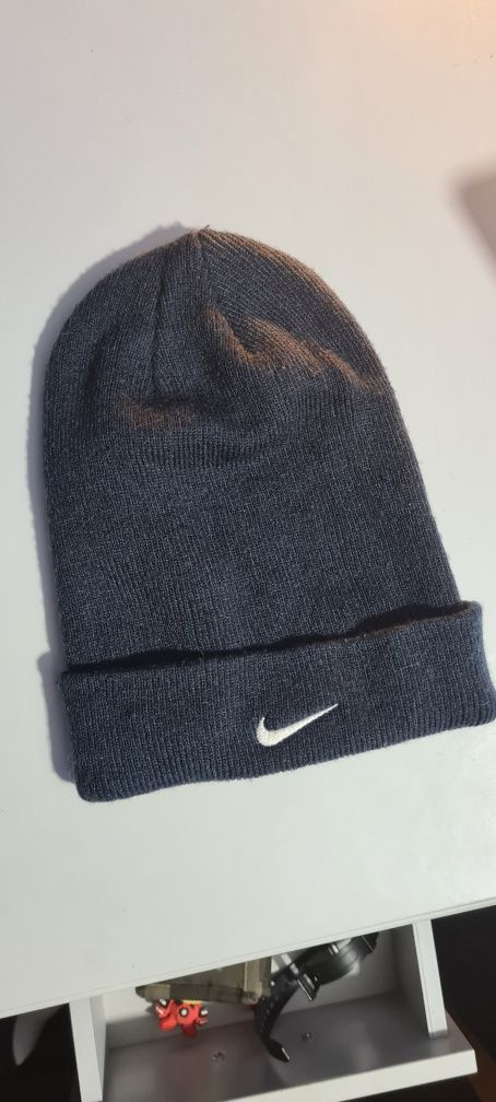 Gorro da Nike semi-novo