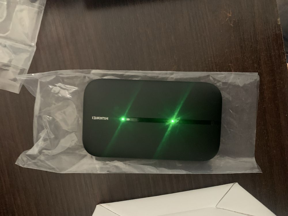 Bezprzewodowy do 32 uzytkownikow Router Huawei E5783,230a