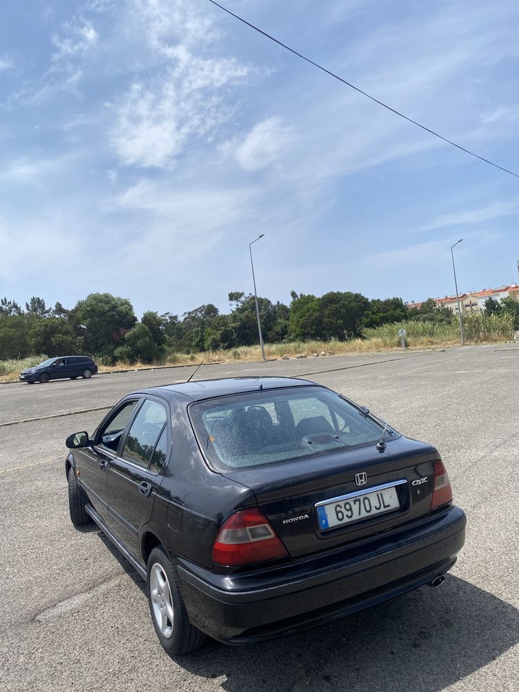 Vendi Honda civic 1.4