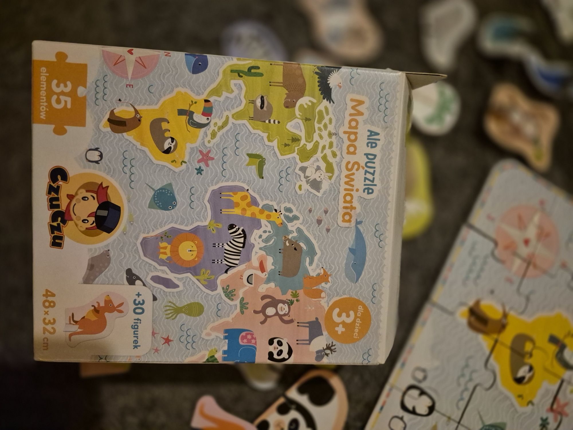 Puzzle chuchu mapa świata