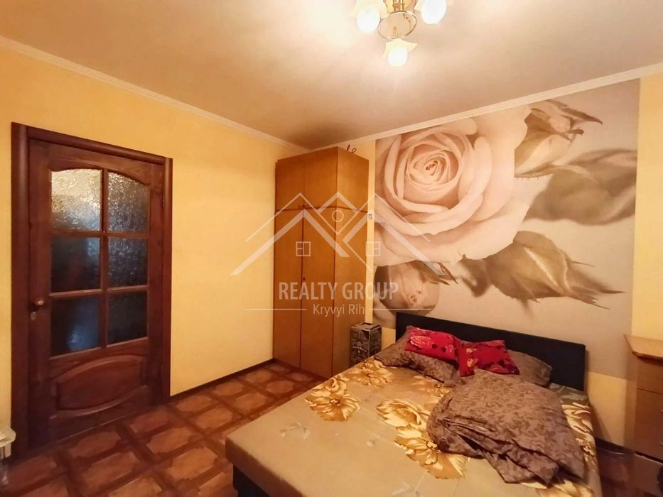 Продаж 4к квартири в тихому районі (Сертифікат)