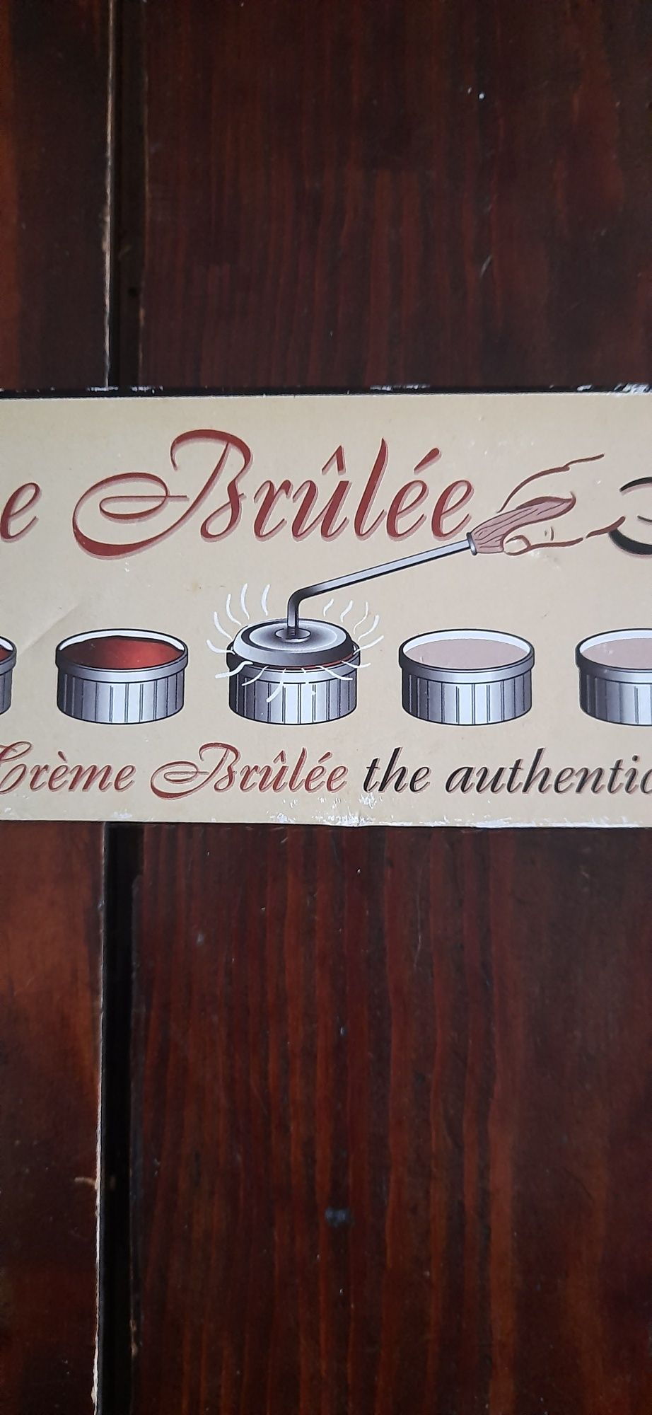 Urządzenie vintage do karmelizowania creme brulee