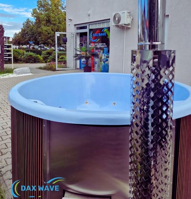 Balia 5 osobowa z  aeromasażem , zabudowana lamelami