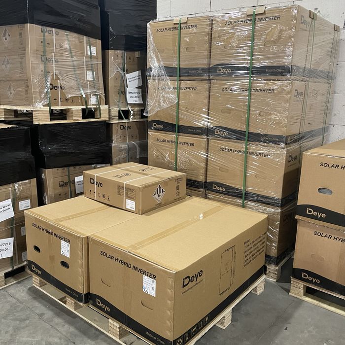 Deye SUN-50K-SG01HP3-EU-BM4 Гібридний інвертор 50кВт 3 фази 4MPPT HV