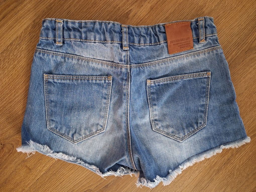 Krótkie spodenki jeans dla dziewczynki rozm. 140