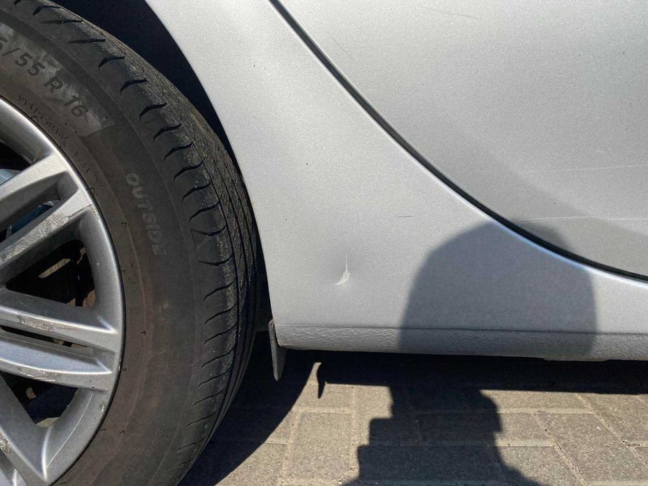 Автомобіль Рено Кліо