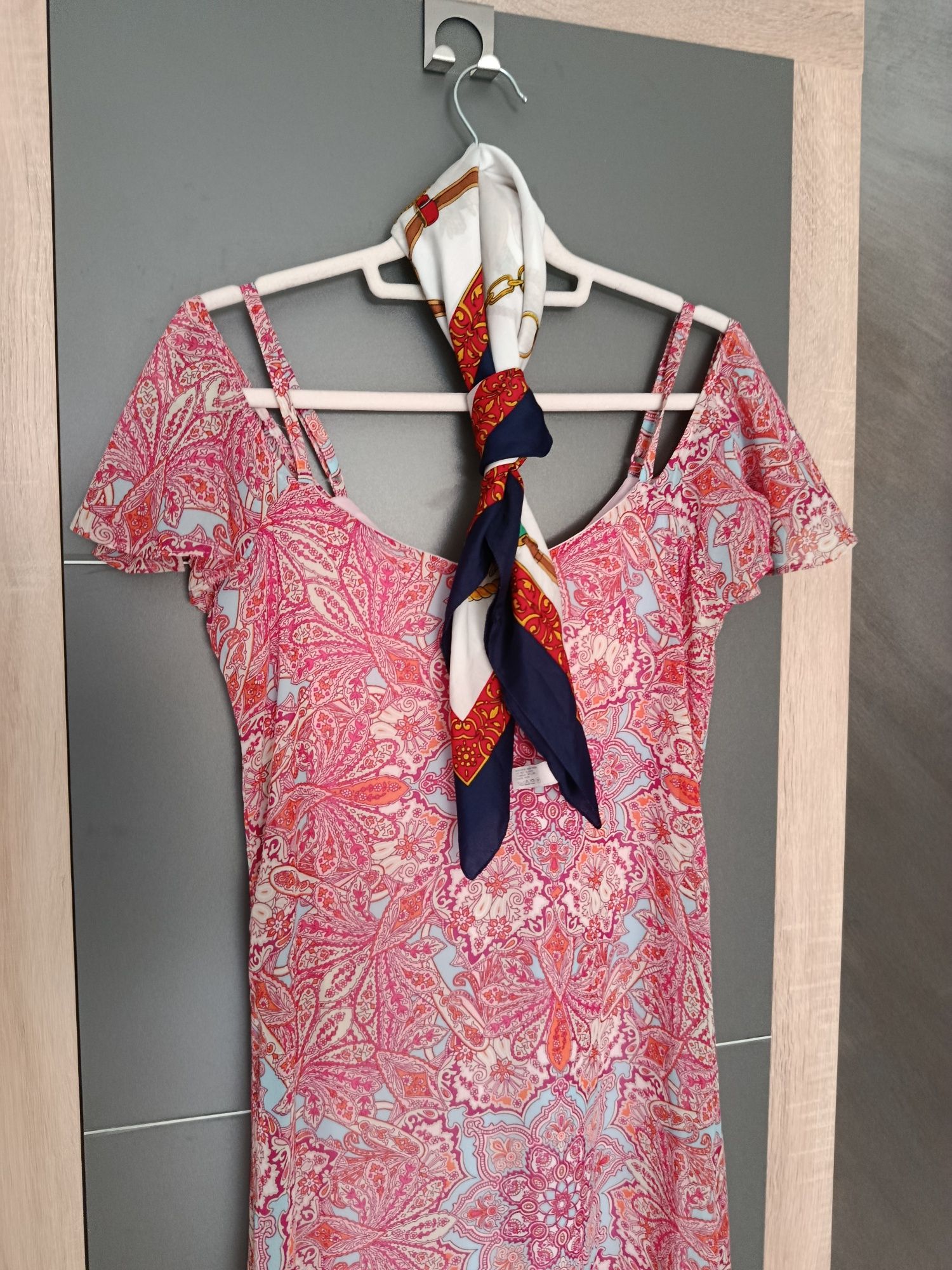 Letnia sukienka maxi plus apaszka S/36