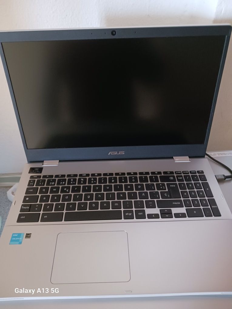asus chromebook cx1500