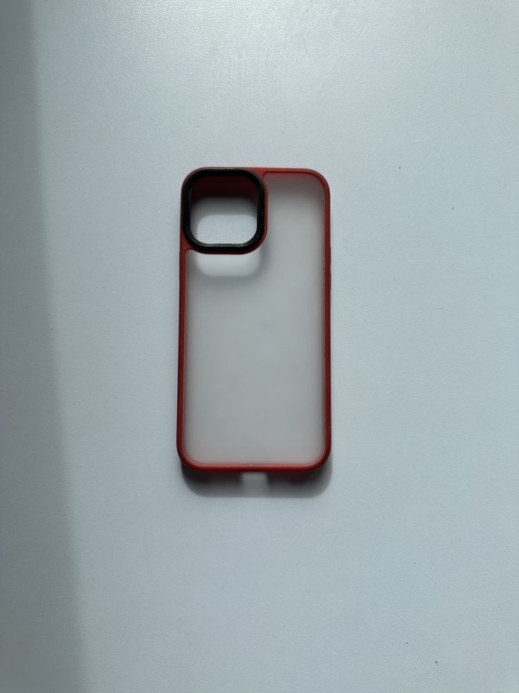 Чехол на Iphone 13 pro max прозрачный б/у