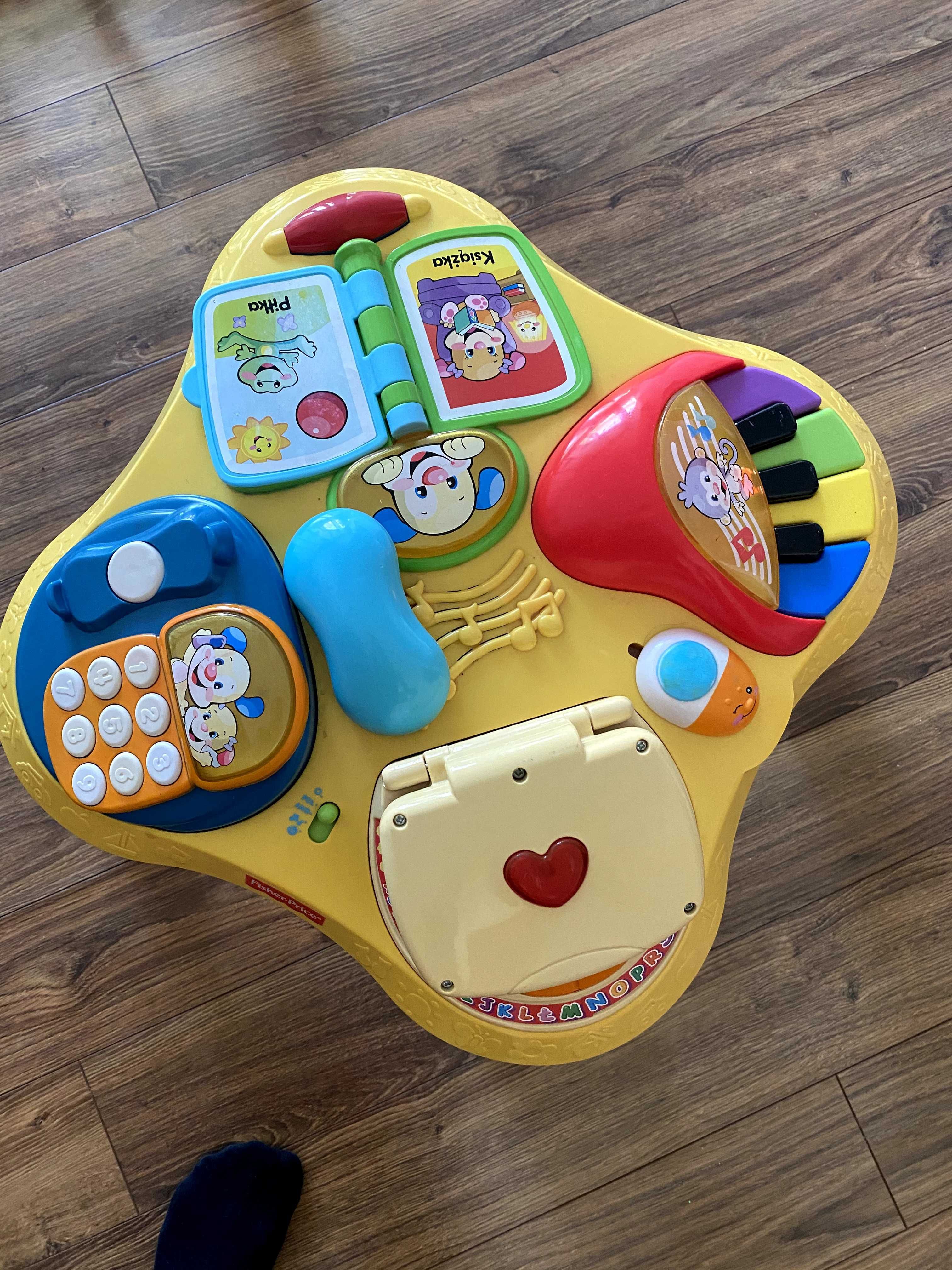 Stolik edukacyjny Fisher Price