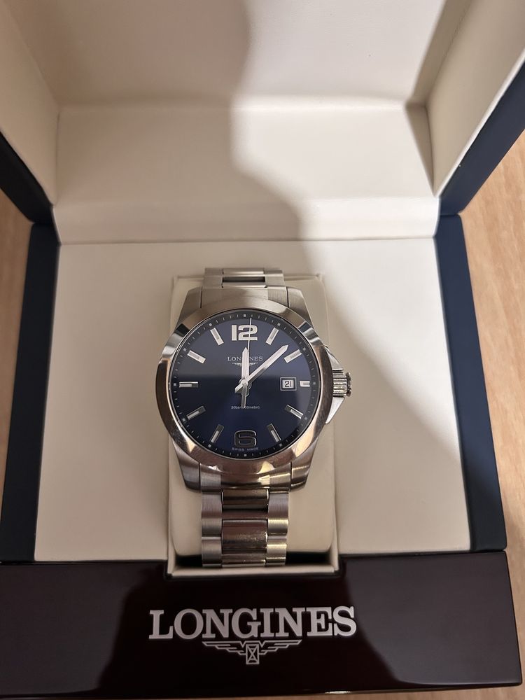 Годинник LONGINES CONQUEST L3.759.4.96.6