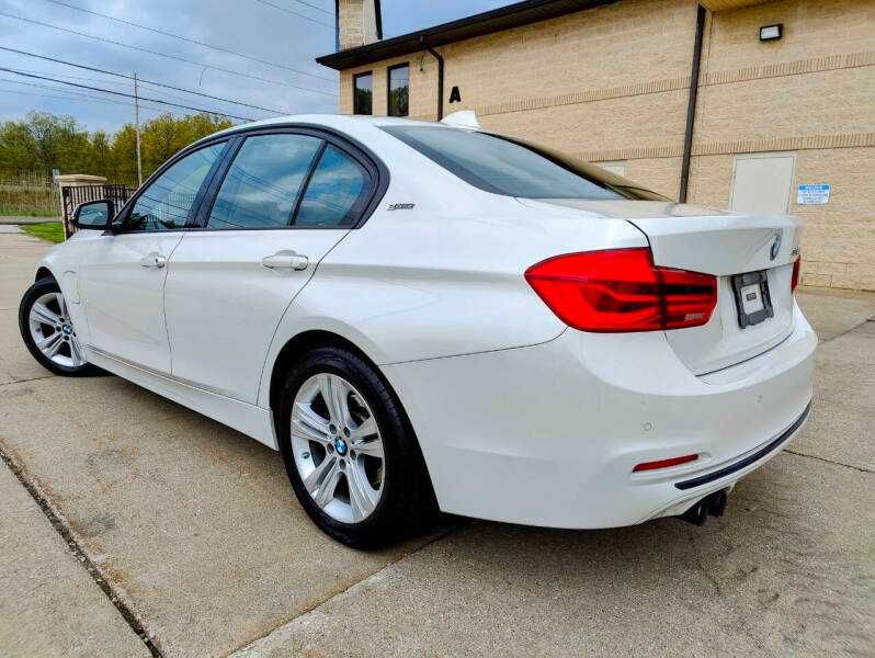 2016 BMW 3 Series 330e