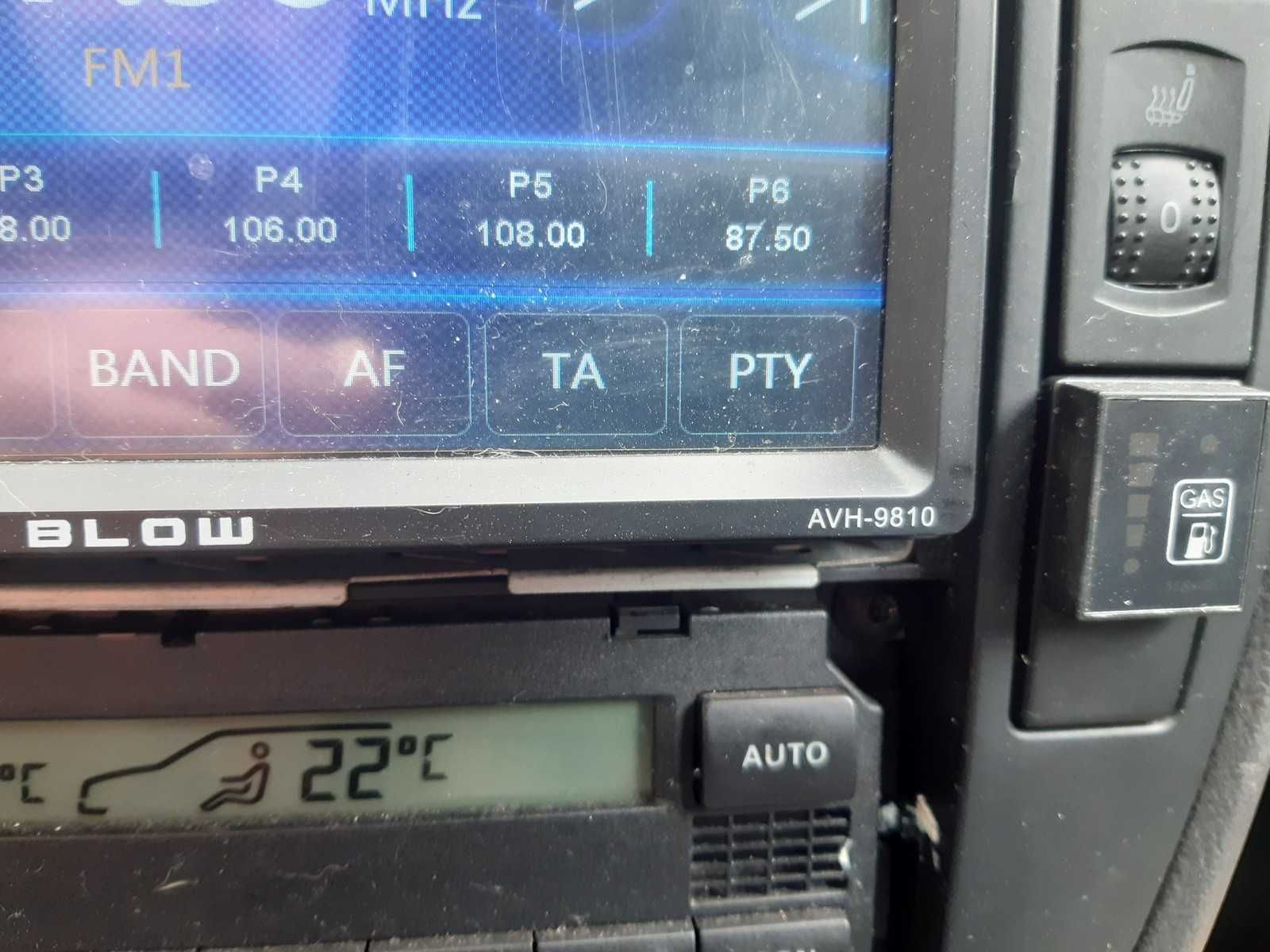 Radio BLOW AVH-9810 4x50W 2DIN 7" Bluetooth USB