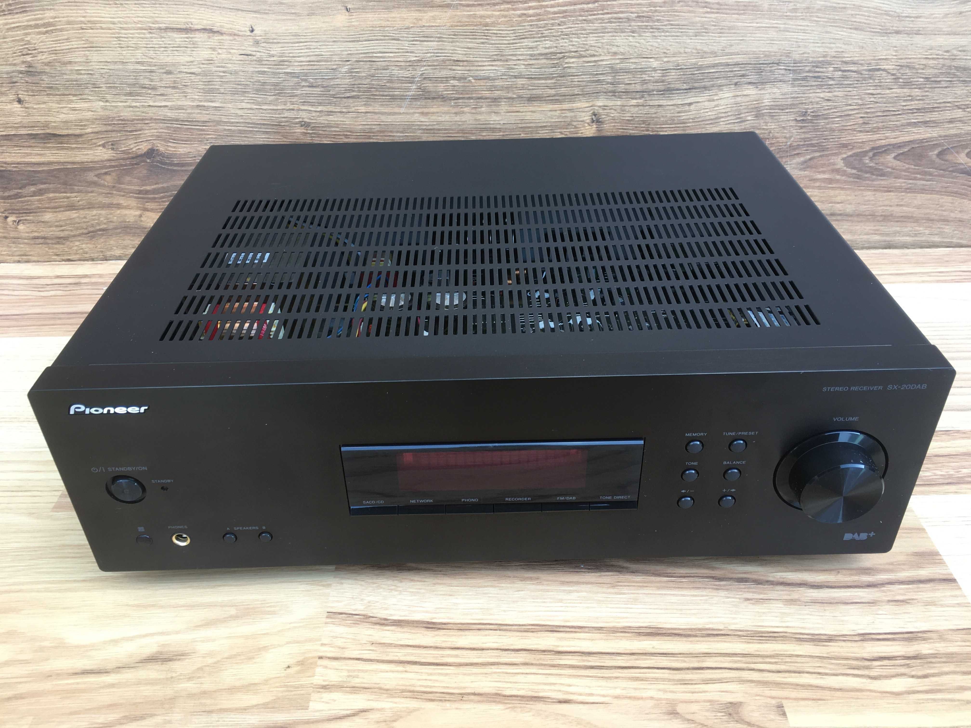 Amplituner PIONEER SX-20DAB