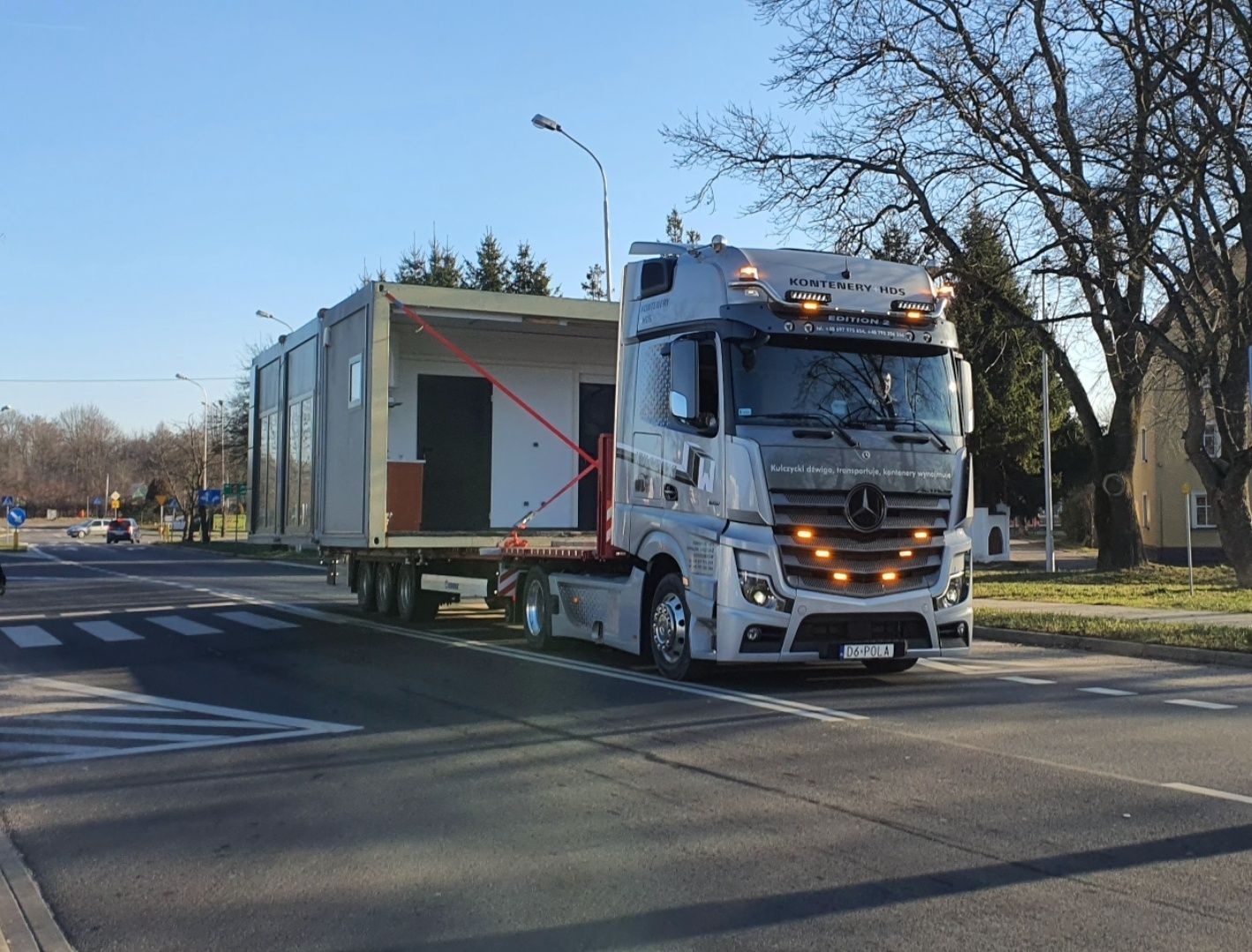 Transport HDS Transport Międzynarodowy usługi DŹWIGOWE HDS DŹWIG