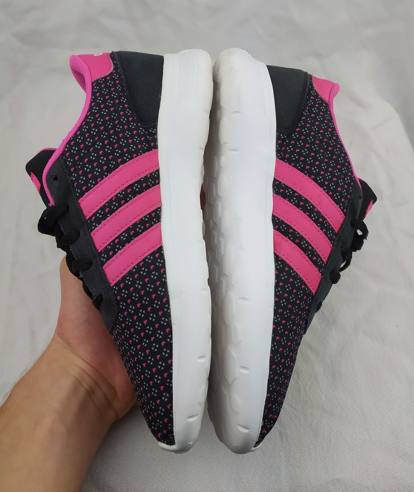 Оригінальні кросівки Adidas Originals Lite Racer 37,5 розмір 23,5 см