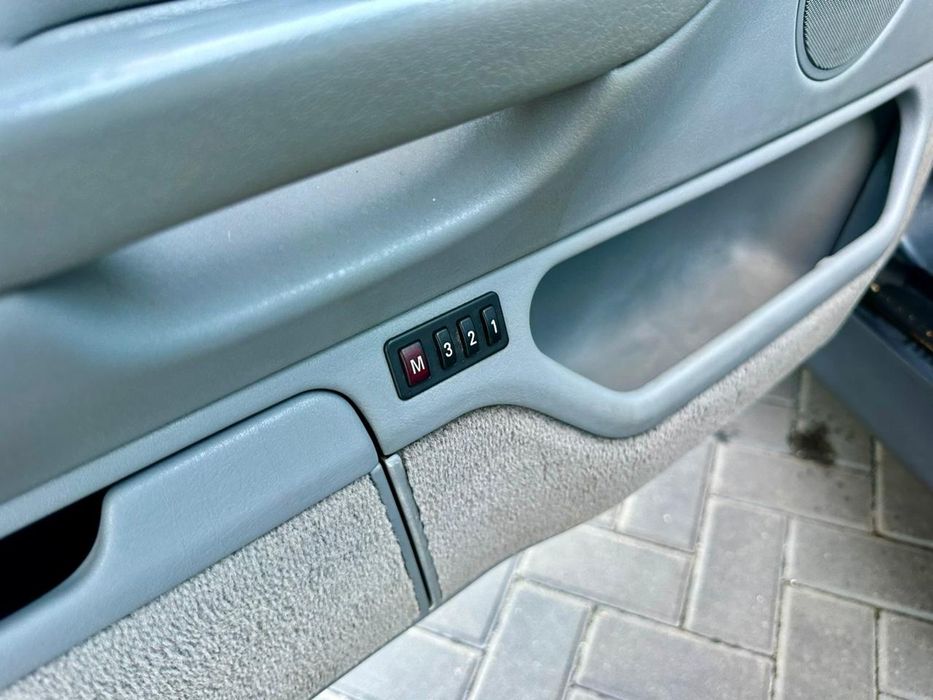 Продам Е38 728І.