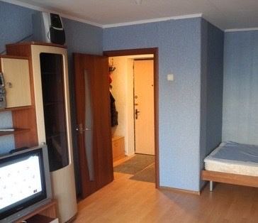 Здається 1-кімнатна квартира на Дзержинці