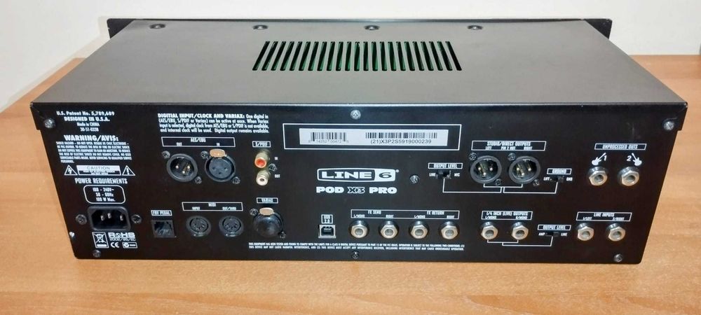 Pedaleira Processador de efeitos de guitarra line 6 POD X3 PRO