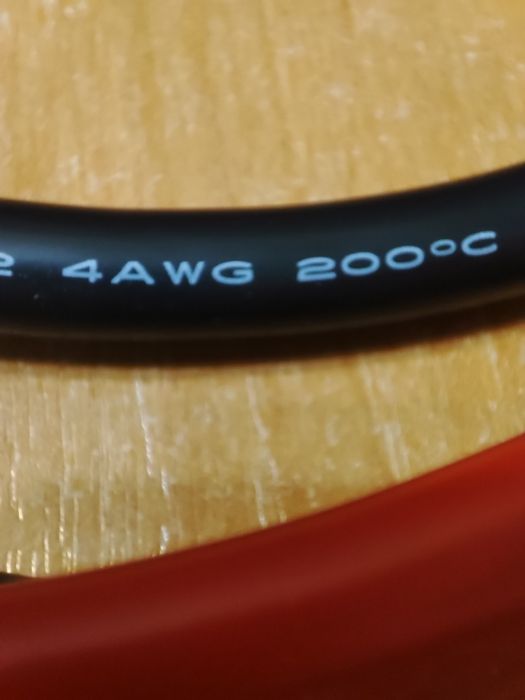 Провод силиконовый AWG4 для подключения АКБ Dynnes  B4850 к инвертору