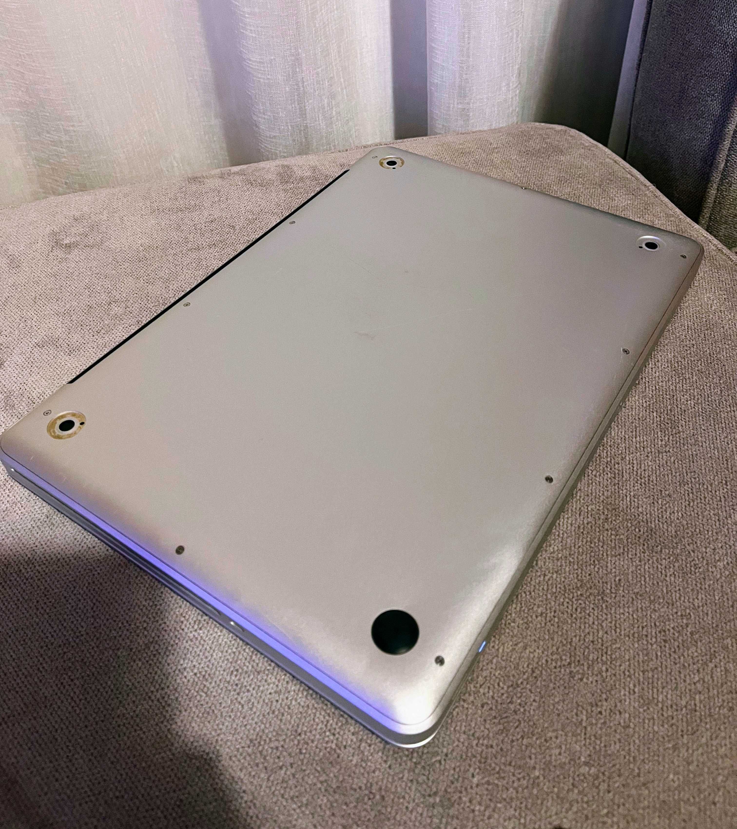 MacBook Pro mid 2010 - 13 cali