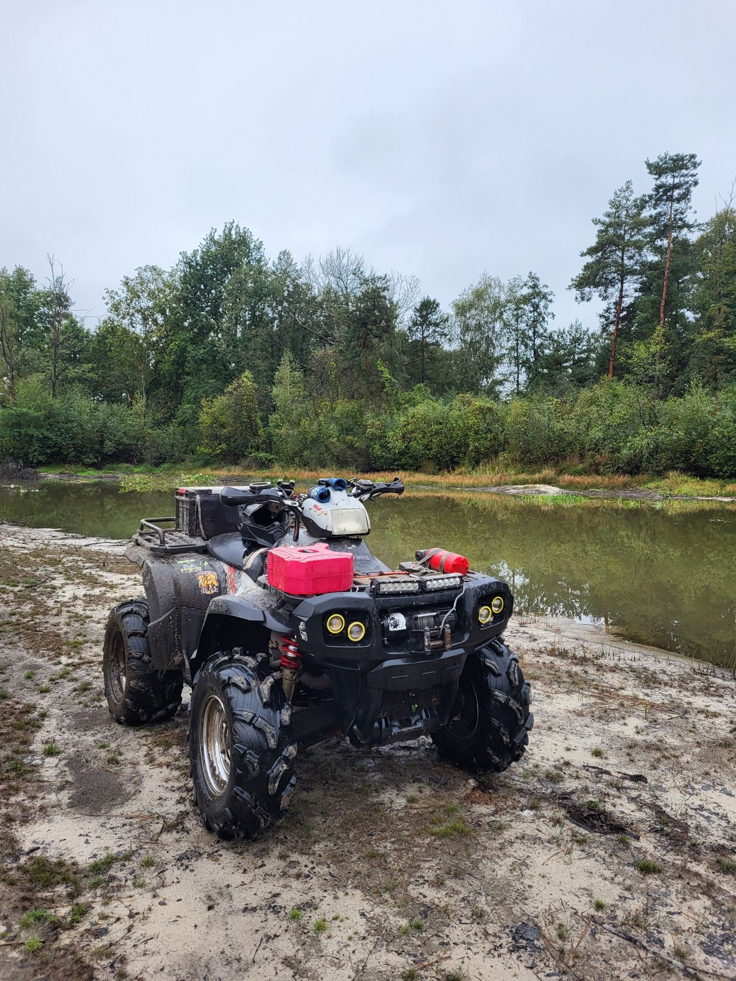 Polaris sportsman twin 2004r 700cc